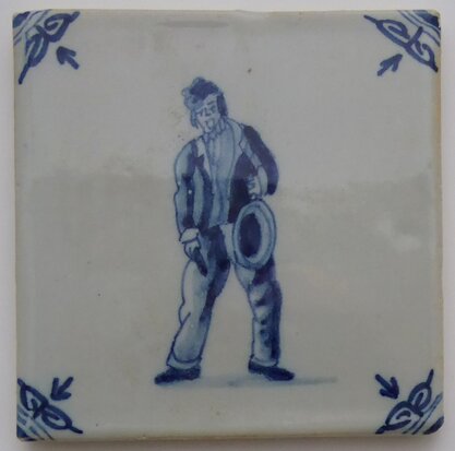 MAKKUM TEGEL FIGUUR
