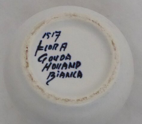 GOUDA FLORA VAAS BIANCA