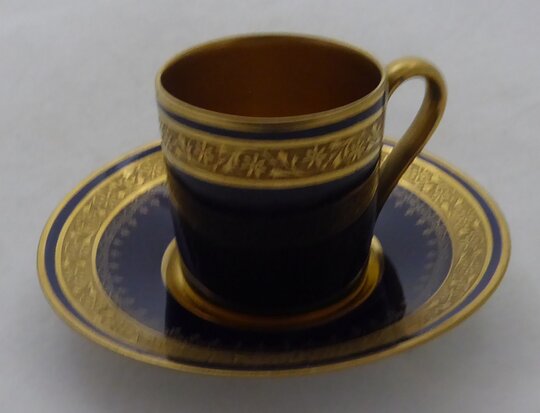 Limoges porselein mini kop en schotel 