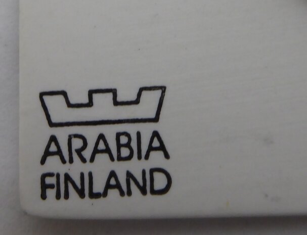 ARABIA FINLAND WANDPLAAT